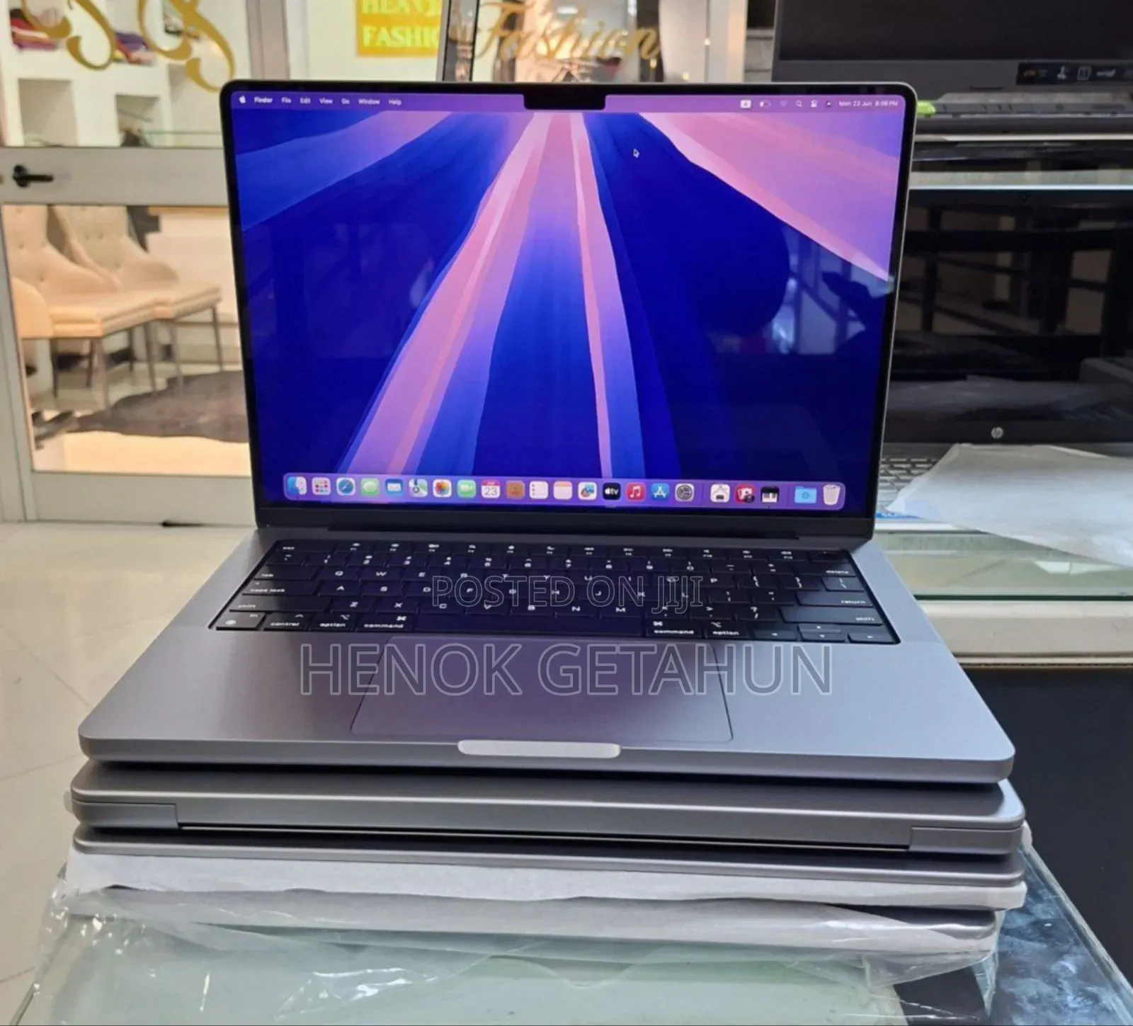 New Laptop Apple MacBook Pro M1 32GB Apple M1 SSD 512GB