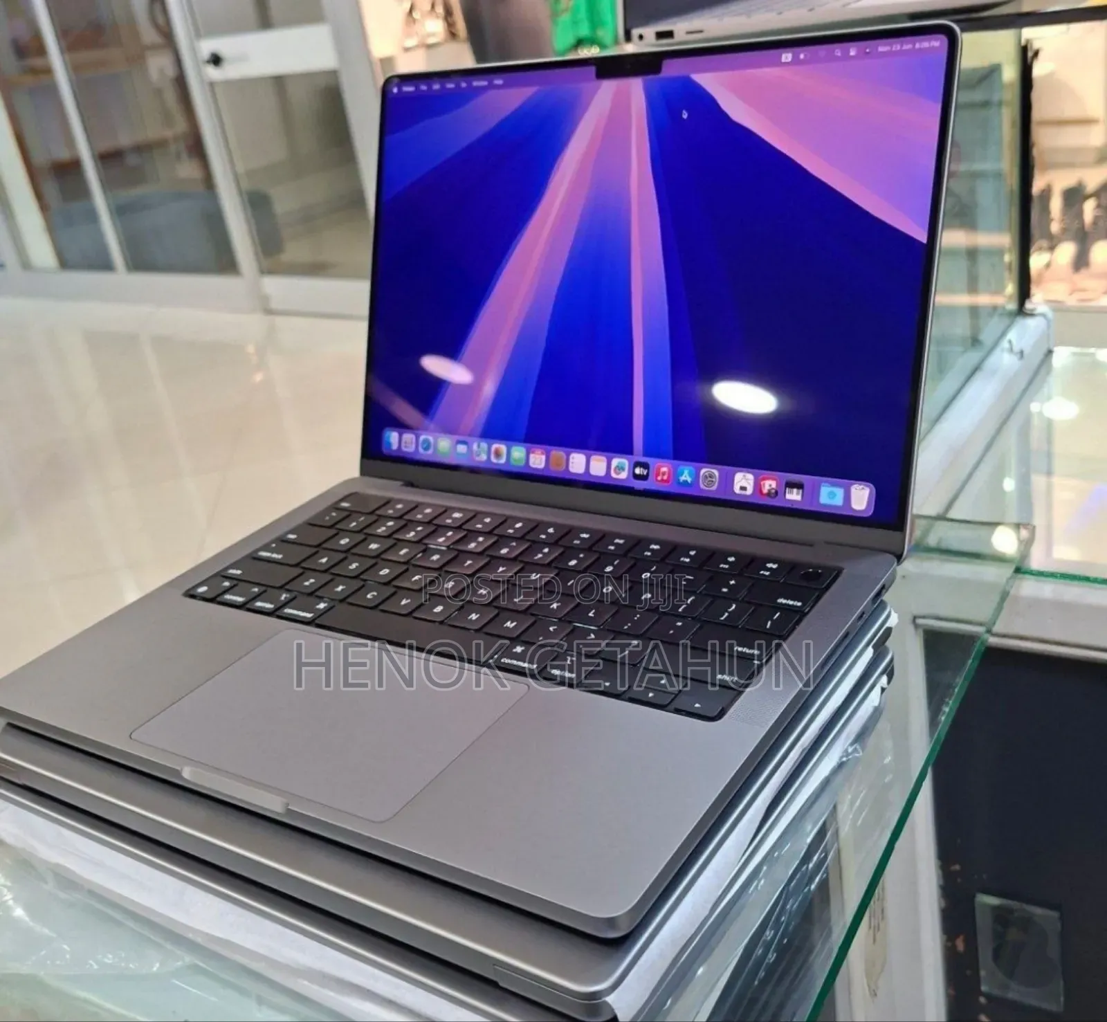 New Laptop Apple MacBook Pro M1 32GB Apple M1 SSD 512GB