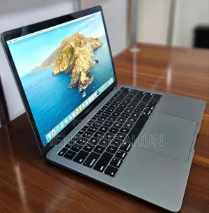 New Laptop Apple MacBook Air 2019 8GB Intel Core I5 SSD 128GB