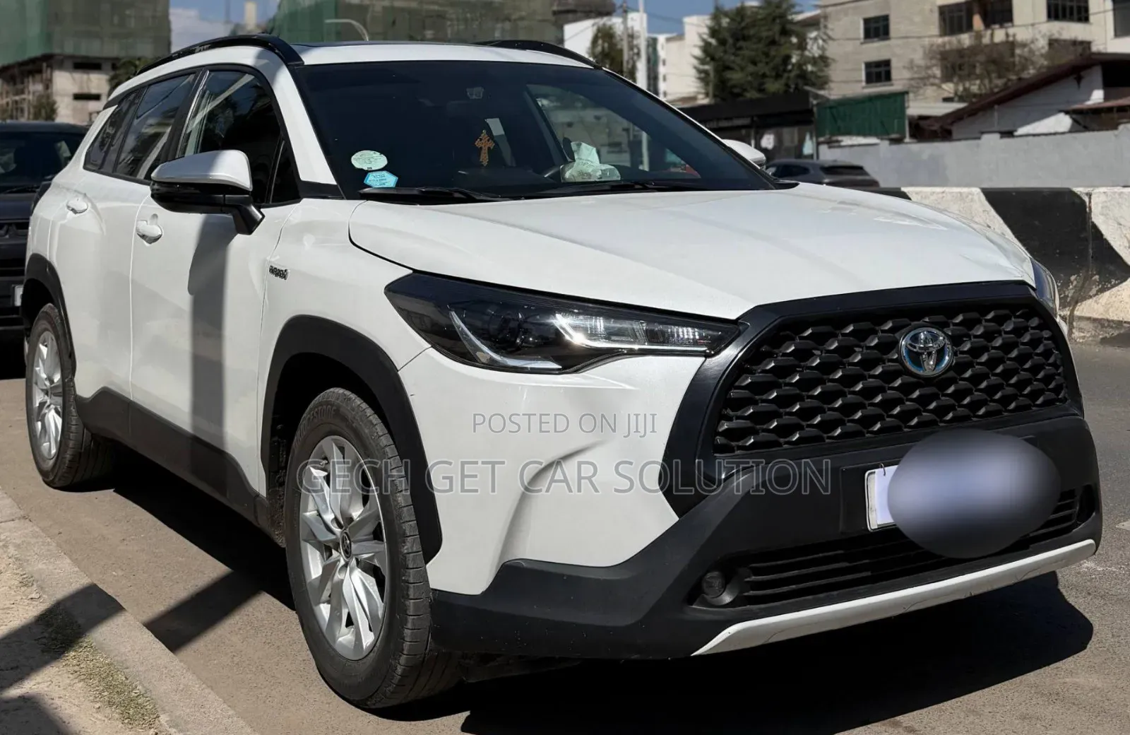 Toyota Corolla Cross Hybrid 2023 White