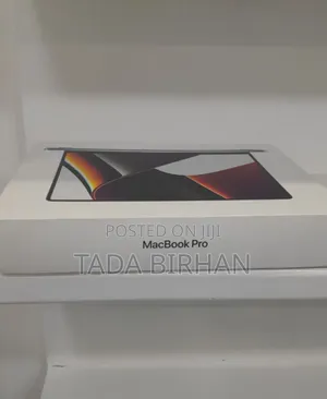 Photo - New Laptop Apple MacBook Pro M1 16GB Apple M1 Max SSD 1T