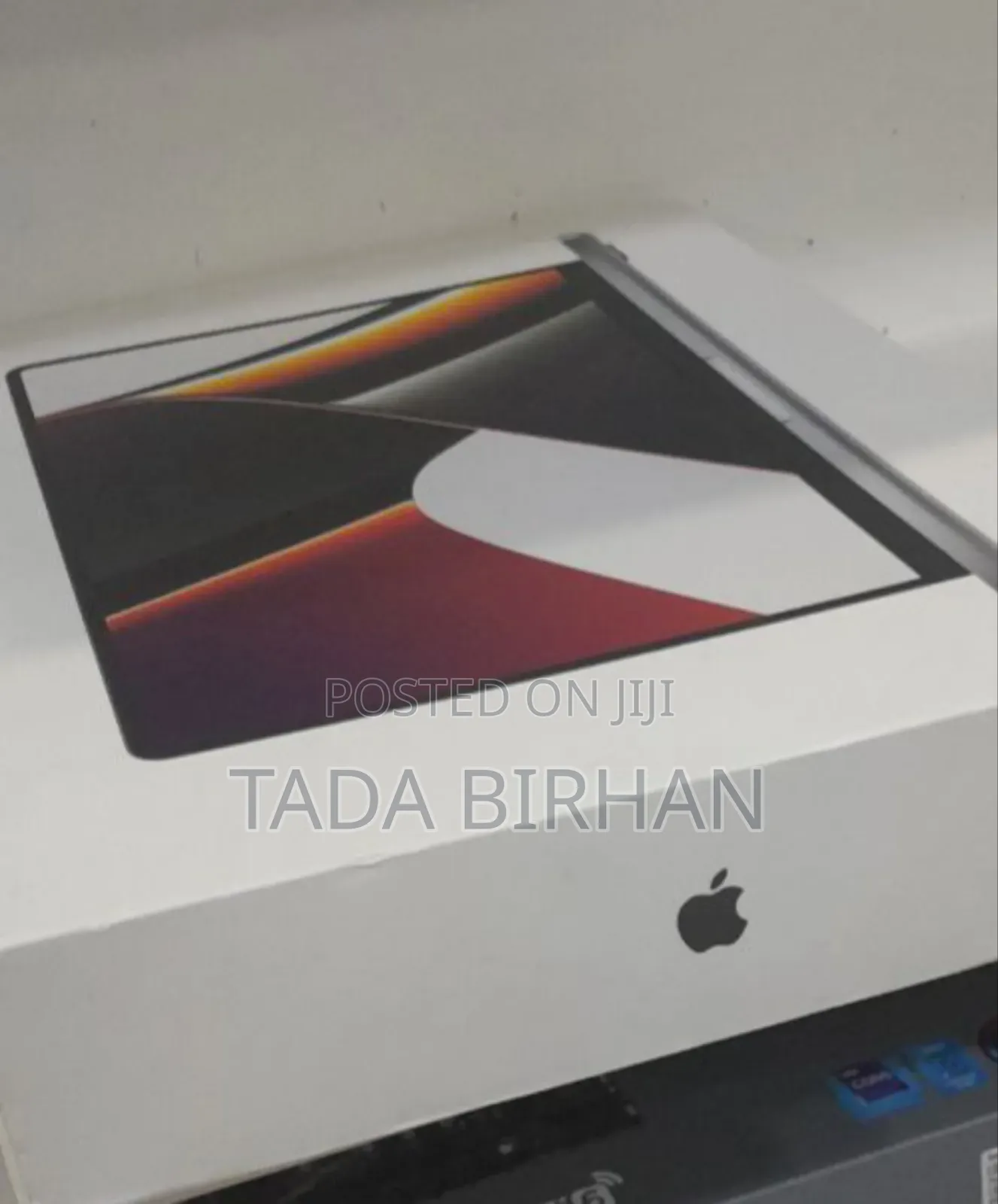 New Laptop Apple MacBook Pro M1 16GB Apple M1 Max SSD 1T