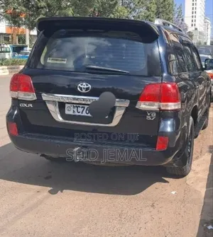 Toyota Land Cruiser 2010 Matt Black