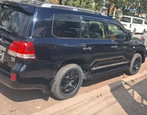 Toyota Land Cruiser 2010 Matt Black