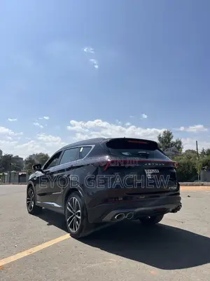 Jetour X70 Plus 2022 Purple