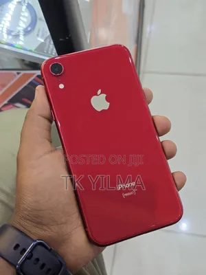 Photo - Apple iPhone XR 64 GB Red