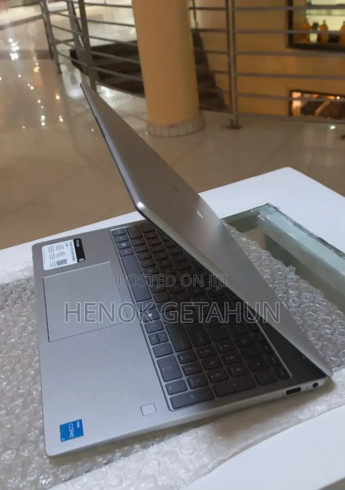 New Laptop HP Stream Notebook 8GB Intel Core 3 SSD 256GB
