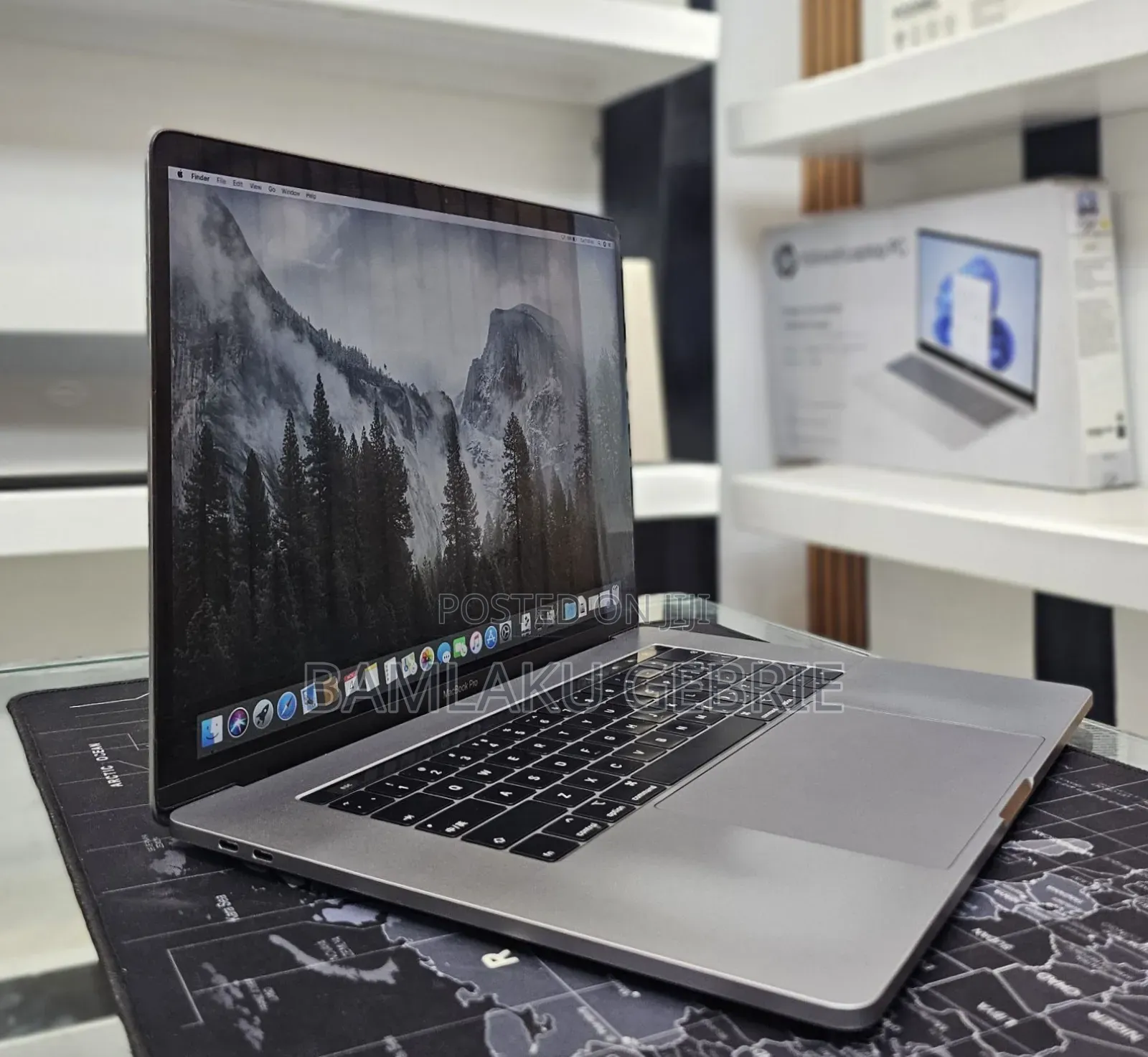 New Laptop Apple MacBook Pro 2019 16GB Intel Core I9 SSD 512GB