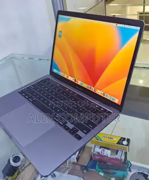 New Laptop Apple MacBook Pro 2022 M2 8GB Apple M2 SSD 256GB