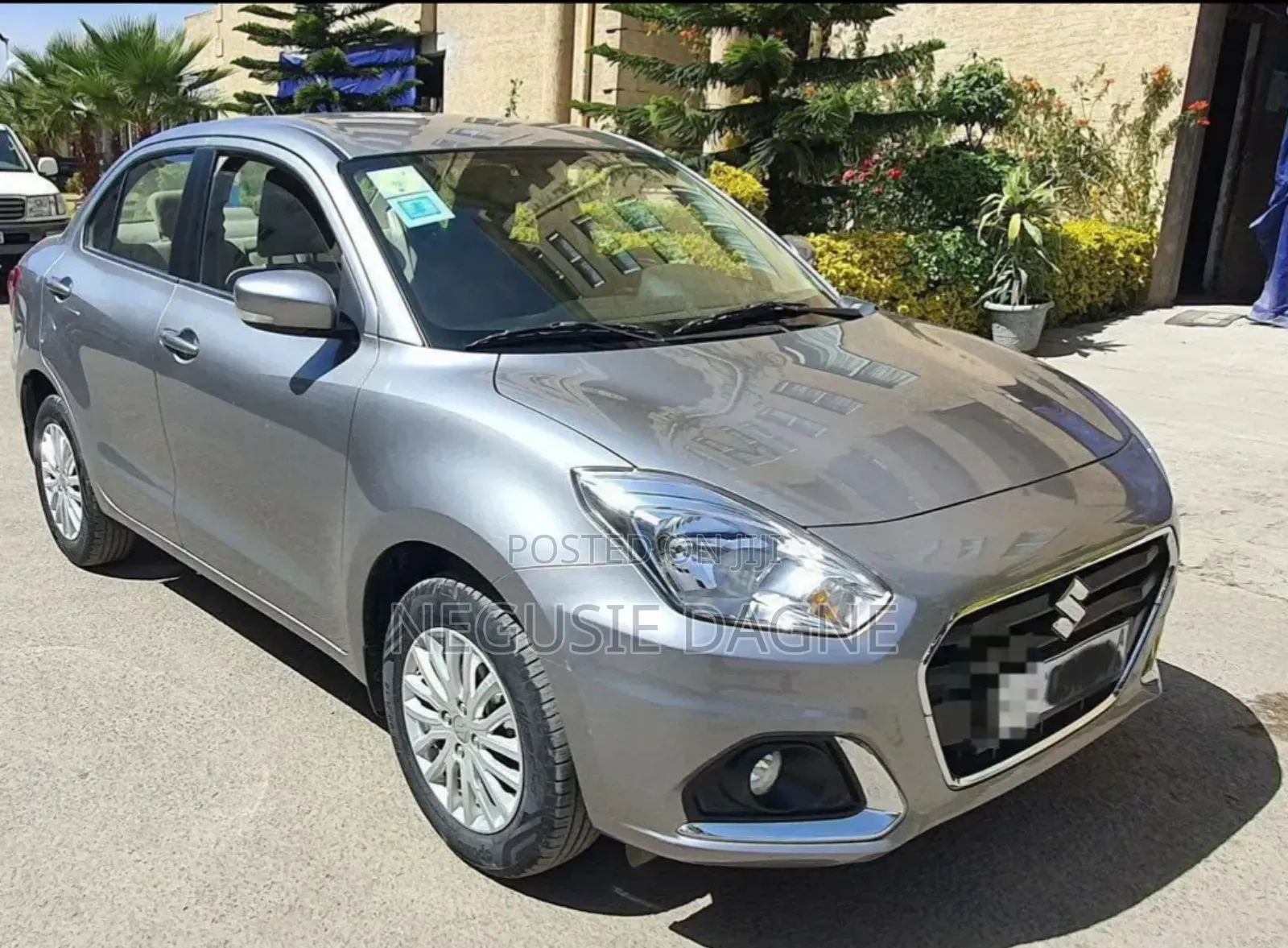 Suzuki Dzire 2022 Silver