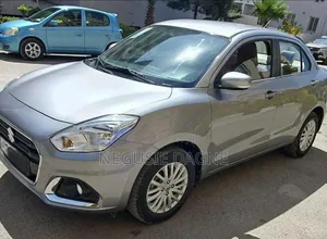 Suzuki Dzire 2022 Silver