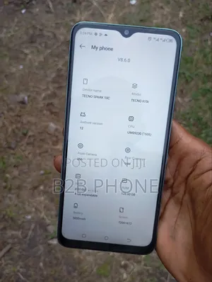 Photo - Tecno Spark 10C 128 GB Green