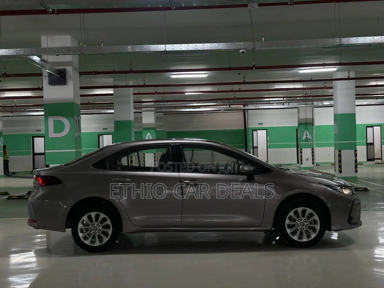 Toyota Corolla SE 2023 Gray