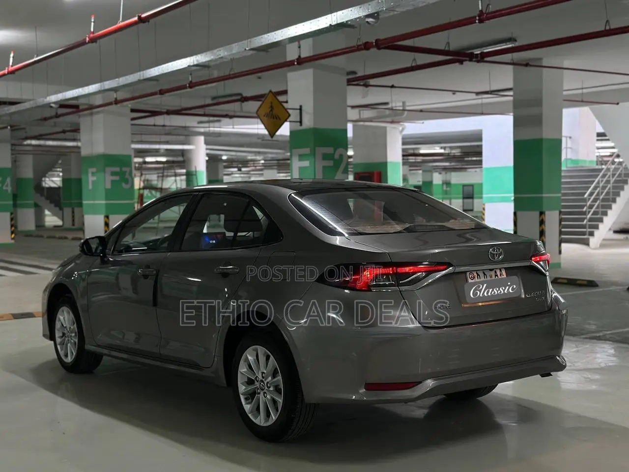 Toyota Corolla SE 2023 Gray