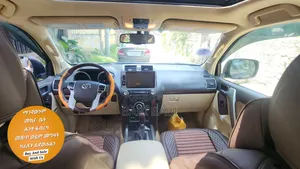 Toyota Land Cruiser Prado 2017 Brown