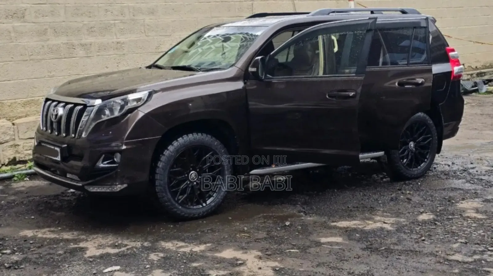 Toyota Land Cruiser Prado 2017 Brown