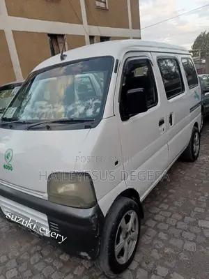 Photo - Suzuki EV 2004 White