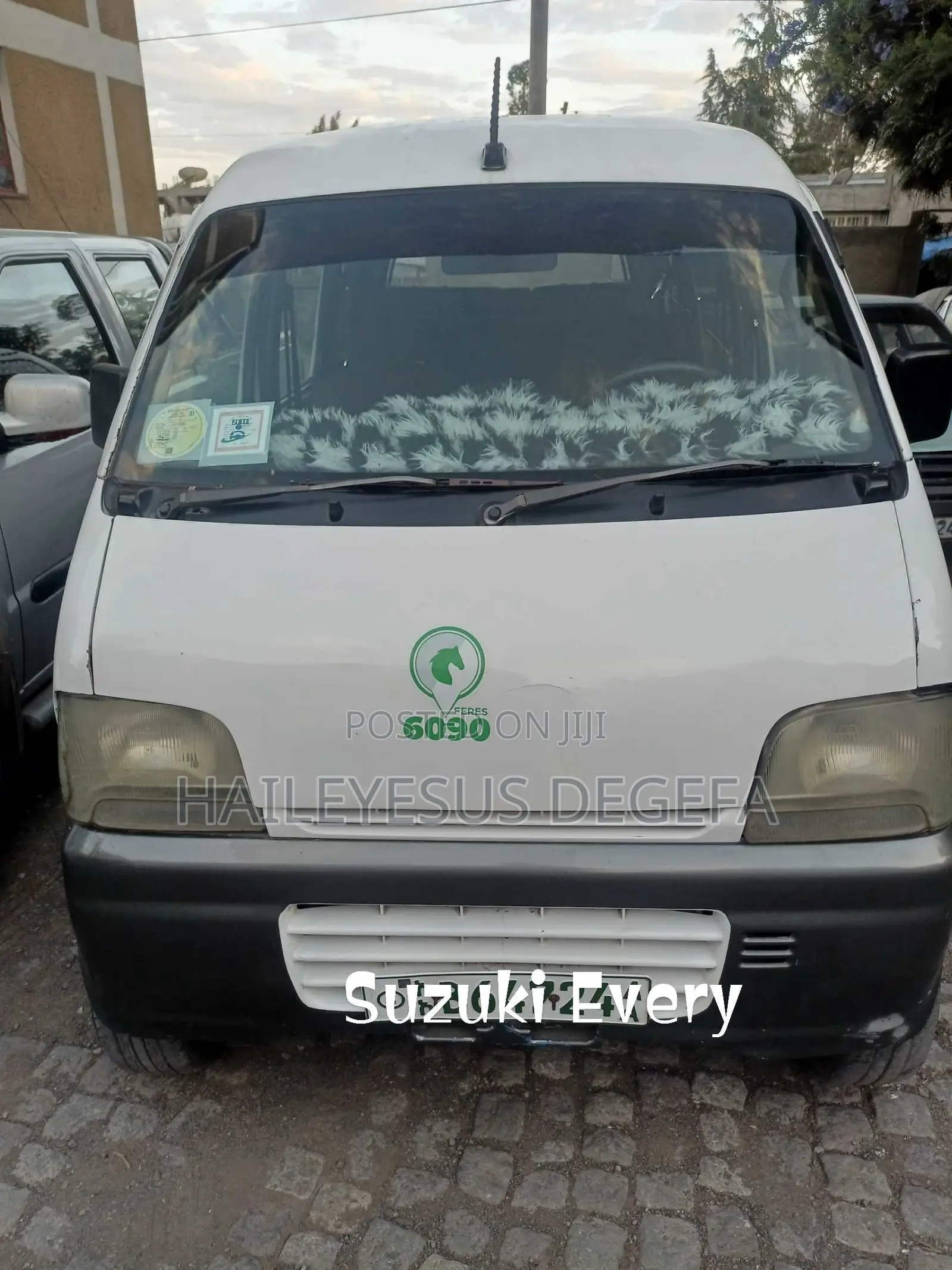 Suzuki EV 2004 White