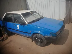 Toyota Corolla 1.3 1986 Blue