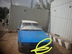 Toyota Corolla 1.3 1986 Blue