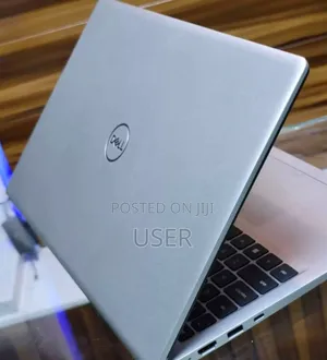 New Laptop Dell Inspiron 15 16GB Intel Core I7 SSD 512GB