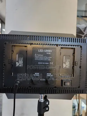 800 RGB Leds for Vibrant Color Accuracy