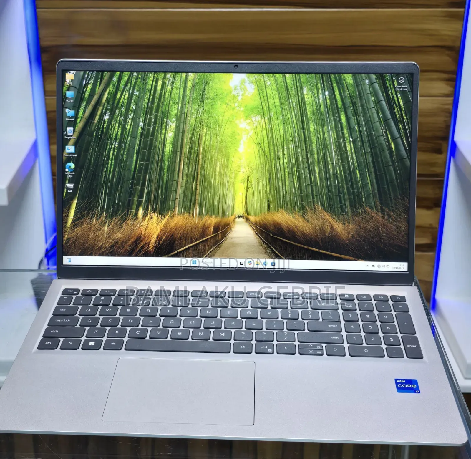 New Laptop Dell Inspiron 15 16GB Intel Core I7 SSD 512GB