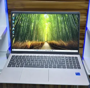 New Laptop Dell Inspiron 15 16GB Intel Core I7 SSD 512GB