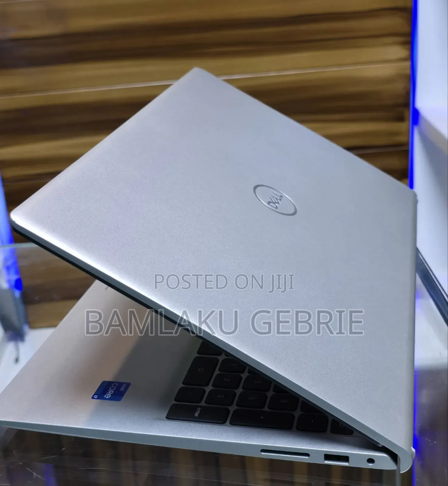 New Laptop Dell Inspiron 15 16GB Intel Core I7 SSD 512GB