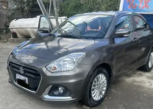 Photo - Suzuki Dzire 2022 Gray
