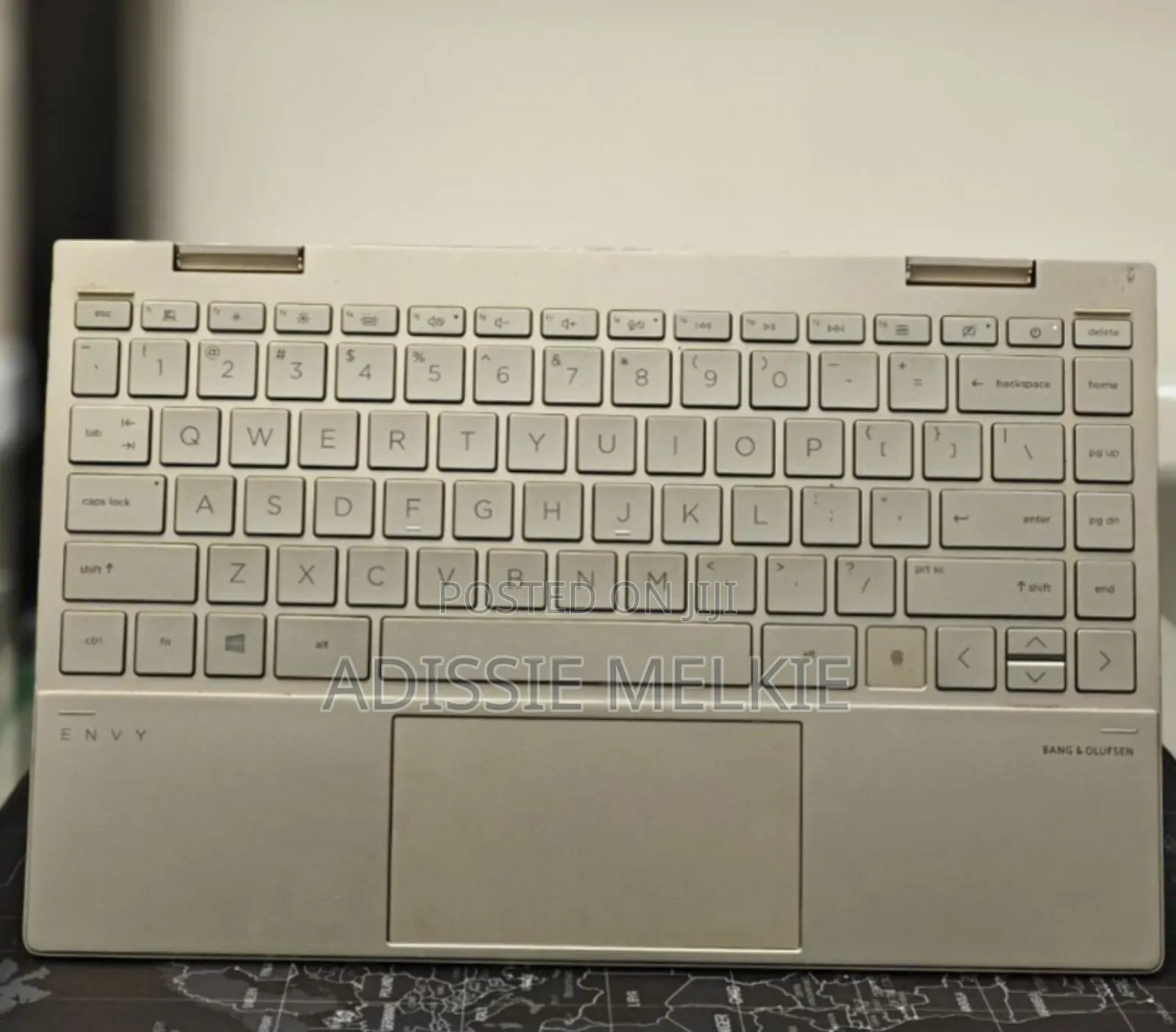 New Laptop HP Envy X360 8GB Intel Core I7 SSD 500GB