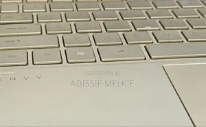 New Laptop HP Envy X360 8GB Intel Core I7 SSD 500GB