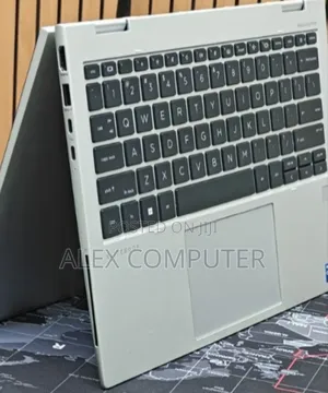 New Laptop HP Elite X360 830 G10 16GB Intel Core I5 SSD 256GB
