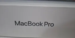 New Laptop Apple MacBook Pro M1 32GB Apple M1 Max SSD 1T