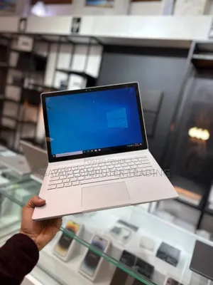 Photo - New Laptop Microsoft Surface 8GB Intel Core I5 SSD 256GB