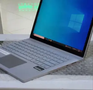 New Laptop Microsoft Surface Book 3 16GB Intel Core I7 SSD 256GB