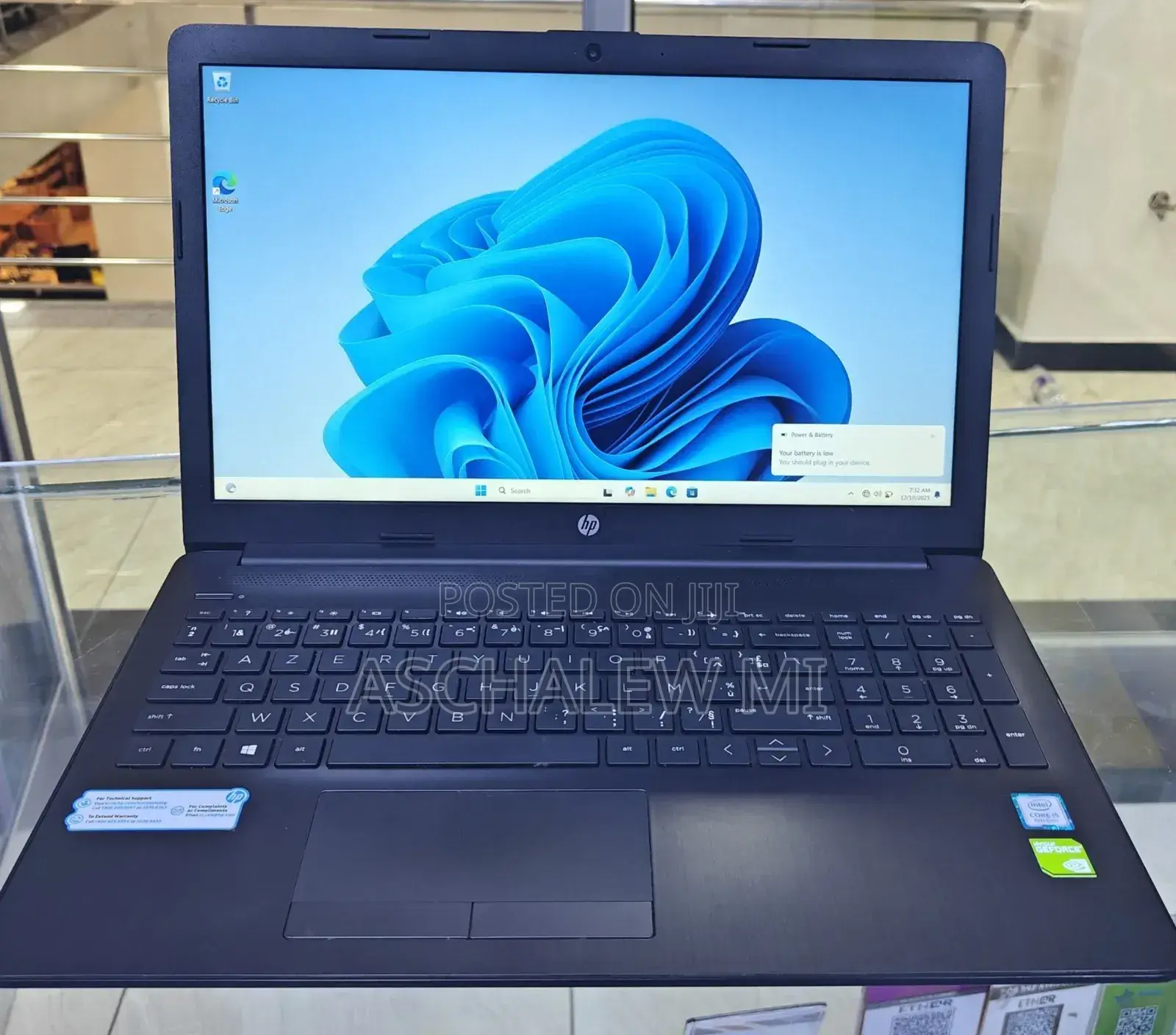 New Laptop HP Stream Notebook 8GB Intel Core i5 HDD 1T