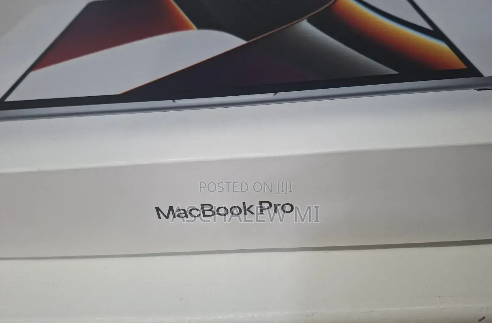 New Laptop Apple MacBook Pro M1 32GB Apple M1 Max SSD 1T