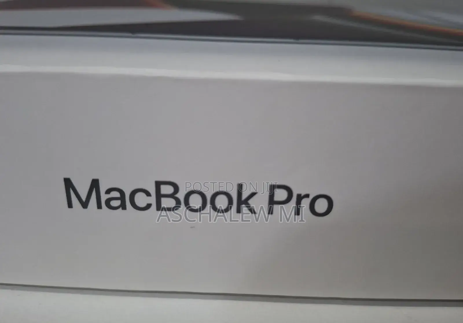 New Laptop Apple MacBook Pro M1 32GB Apple M1 Max SSD 1T