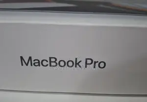 New Laptop Apple MacBook Pro M1 32GB Apple M1 Max SSD 1T