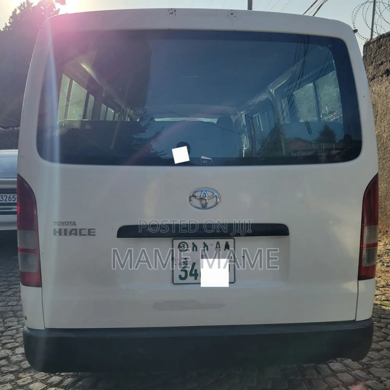Toyota HiAce 2007 White