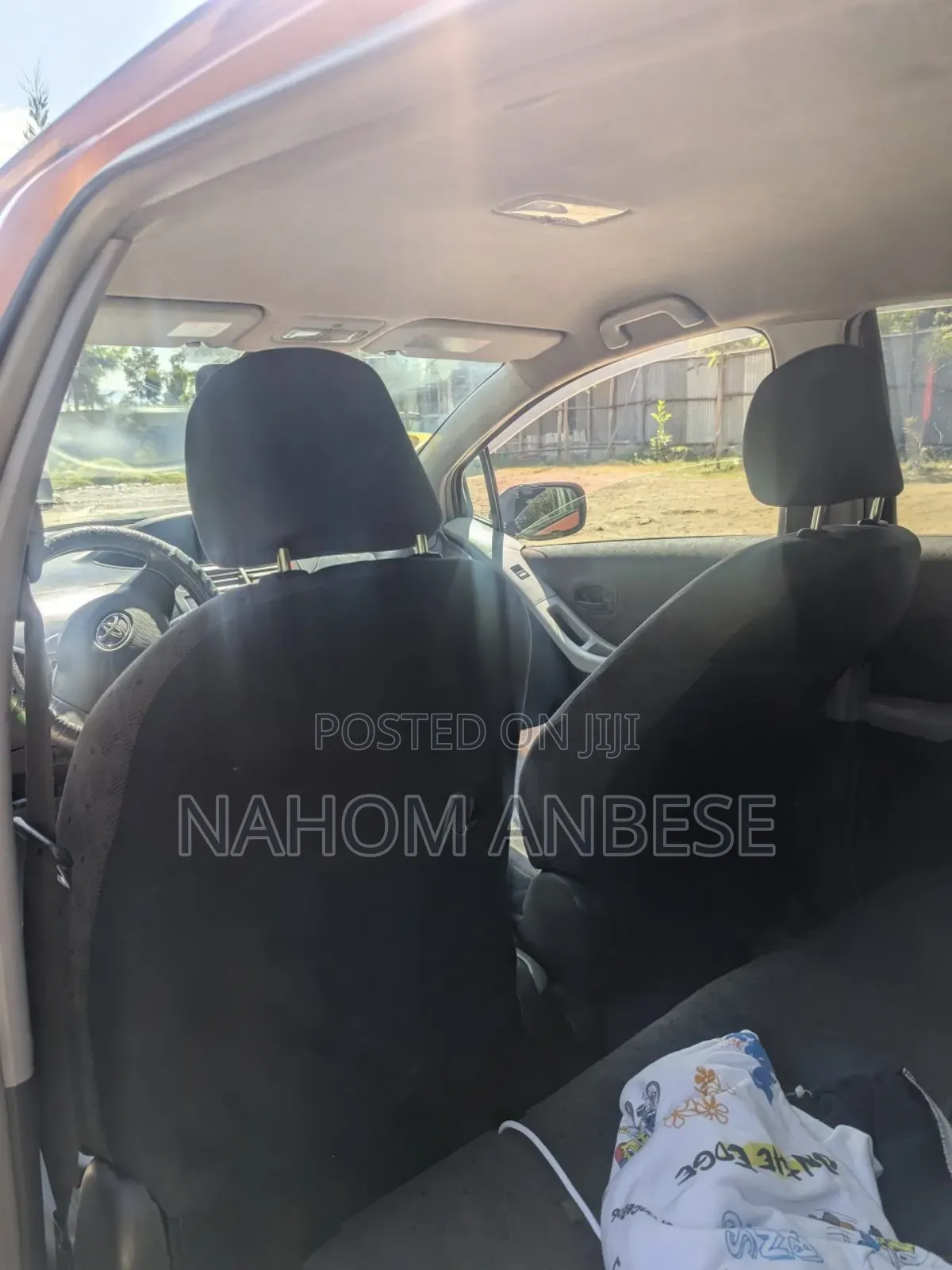 Toyota Yaris 2010 Brown