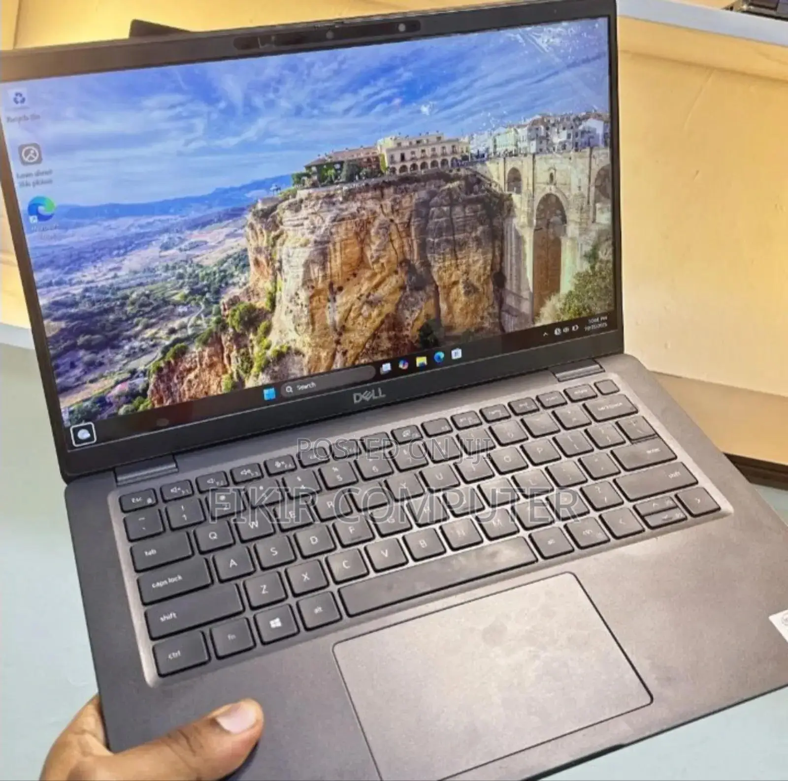 New Laptop Dell Latitude 5310 16GB Intel Core I5 SSD 512GB