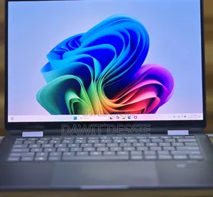 New Laptop HP 16GB Intel Core Ultra 7 SSD 1T