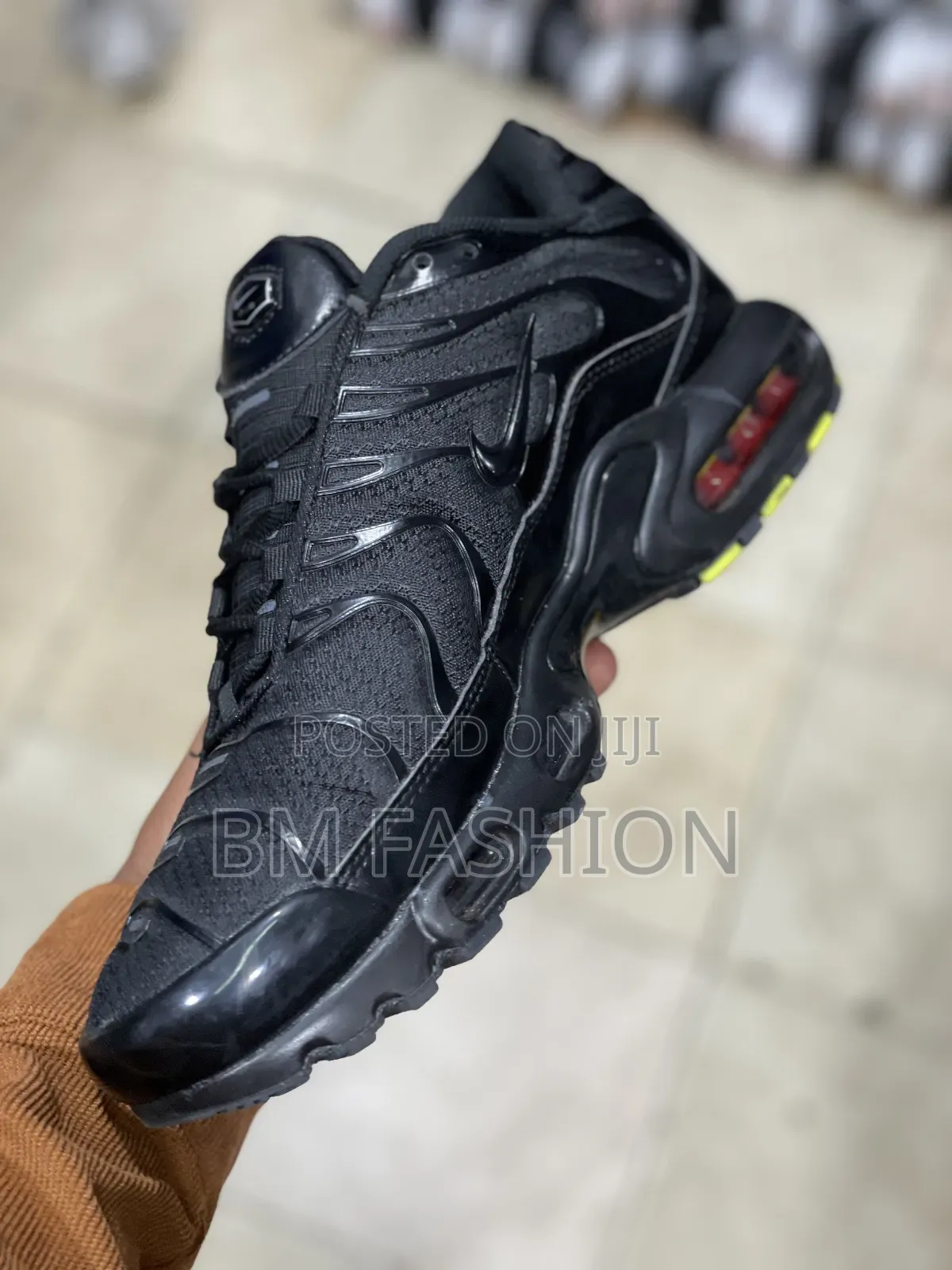 Nike Air Max Plus All Black