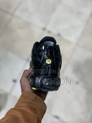 Nike Air Max Plus All Black