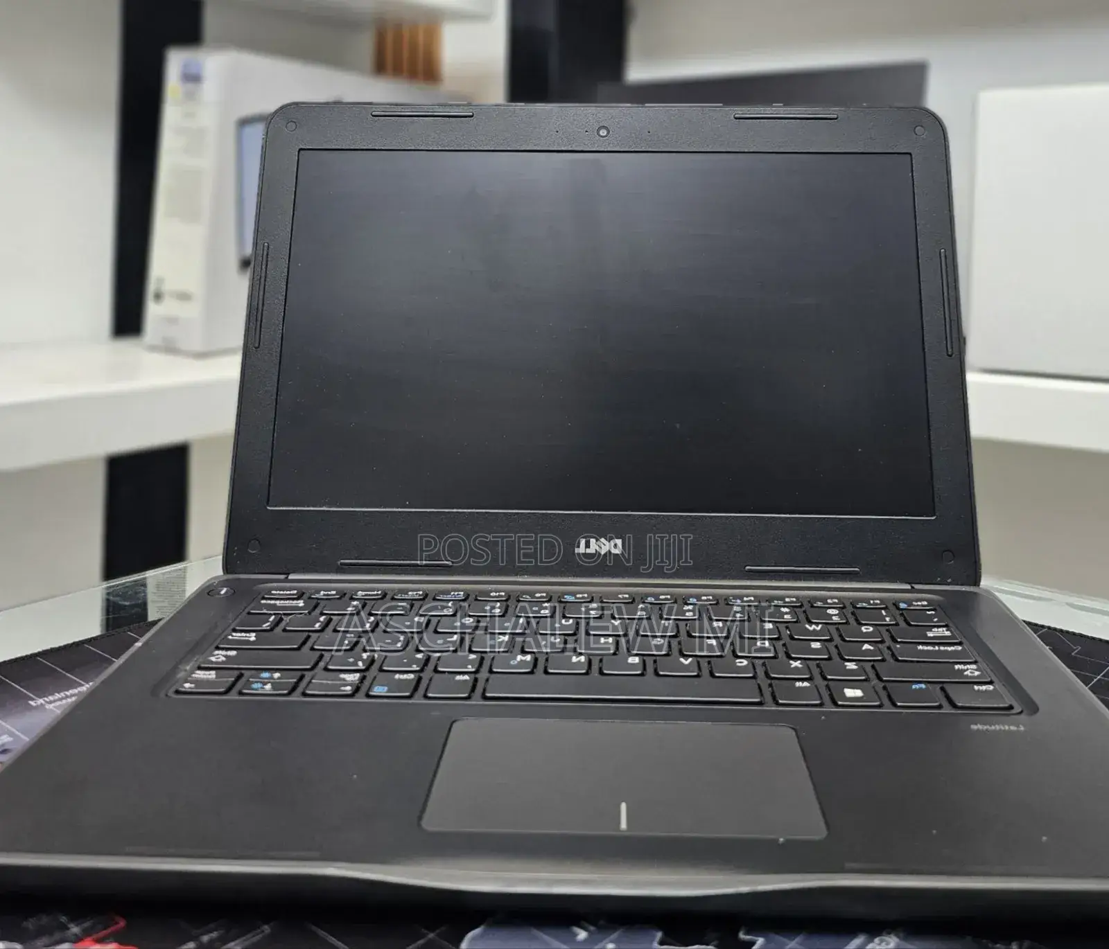 New Laptop Dell Latitude 3380 8GB Intel Core I5 SSD 256GB