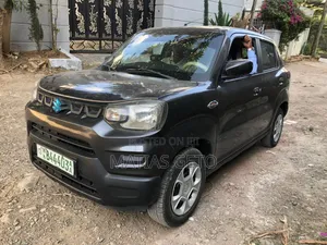 Photo - Suzuki S-Presso 2021 Gray