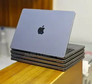 New Laptop Apple MacBook Pro M1 16GB Apple M1 SSD 512GB