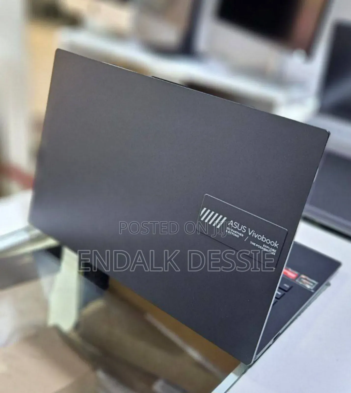 New Laptop Asus 16GB AMD Ryzen 5 SSD 512GB